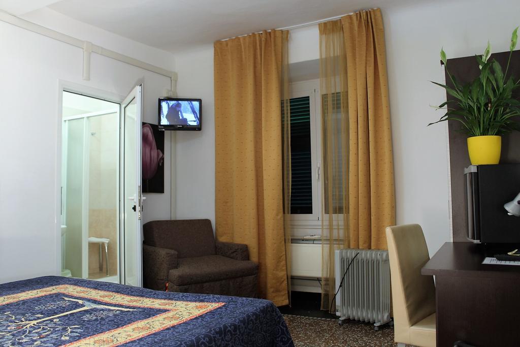Hotel Agnello D'Oro Genova Génova Exterior foto
