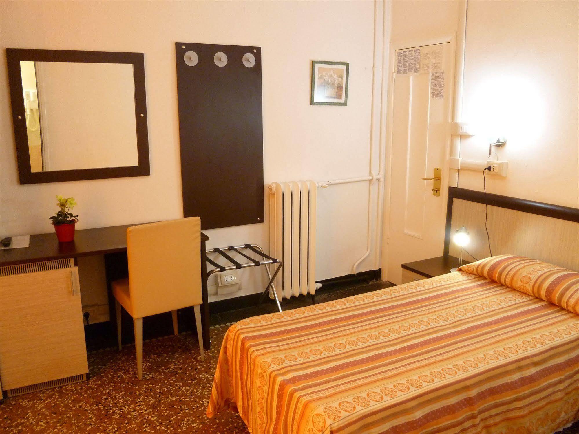 Hotel Agnello D'Oro Genova Génova Exterior foto